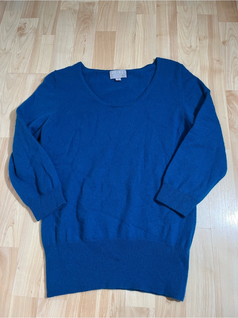 Pure Collection cashmere sweater features a scoop neckline Blue 10